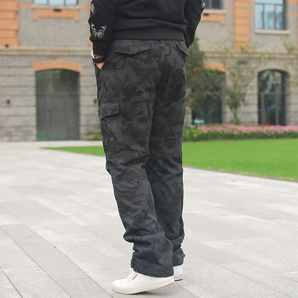 2021 Men's Cargo Pants Thick Fleece Multi Pockets Military Tactical Pants Cotton Men Outwear Straight Casual Trousers for Winter
2021 Men's Cargo Pants Thick Fleece Multi Pockets Military Tactical Pants Cotton Men Outwear Straight Casual Trousers for Winter