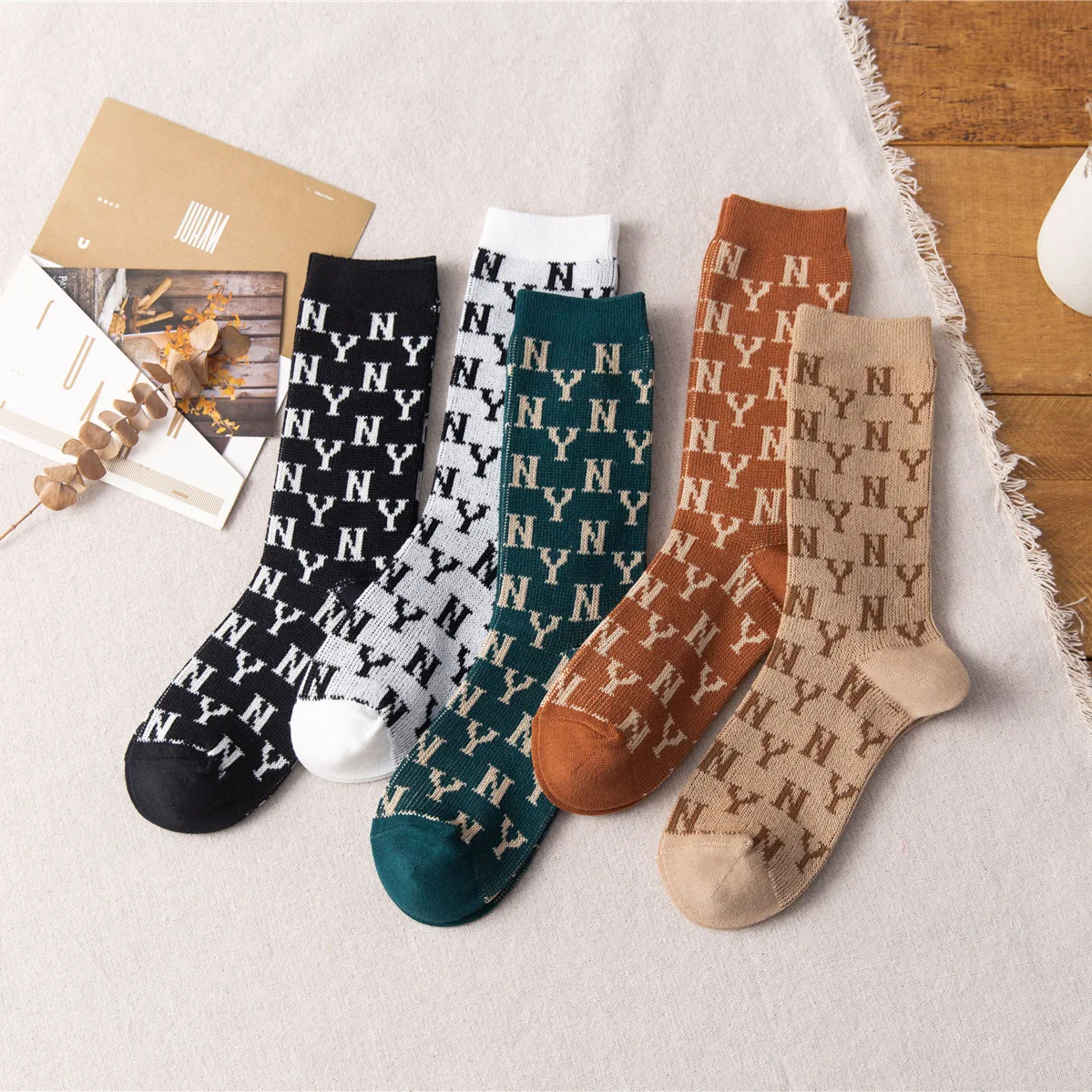 Socks Women's Stockings Knitted Cotton 2021 Fall Winter Fashion Warm Jacquard Outdoor Women Multi-Occasion Letter Brown Young
Socks Women's Stockings Knitted Cotton 2021 Fall Winter Fashion Warm Jacquard Outdoor Women Multi-Occasion Letter Brown Young