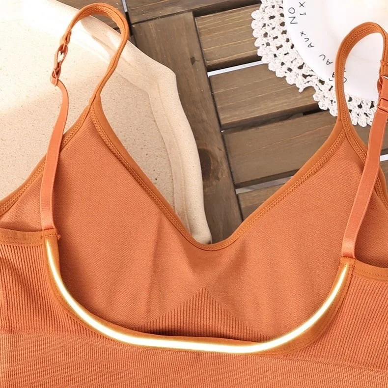 Kaka Celebrity Beauty Back Underwear Chest Pad Anti Red Hot Selling Base Camisole Vest Style Wrap
Kaka Celebrity Beauty Back Underwear Chest Pad Anti Red Hot Selling Base Camisole Vest Style Wrap