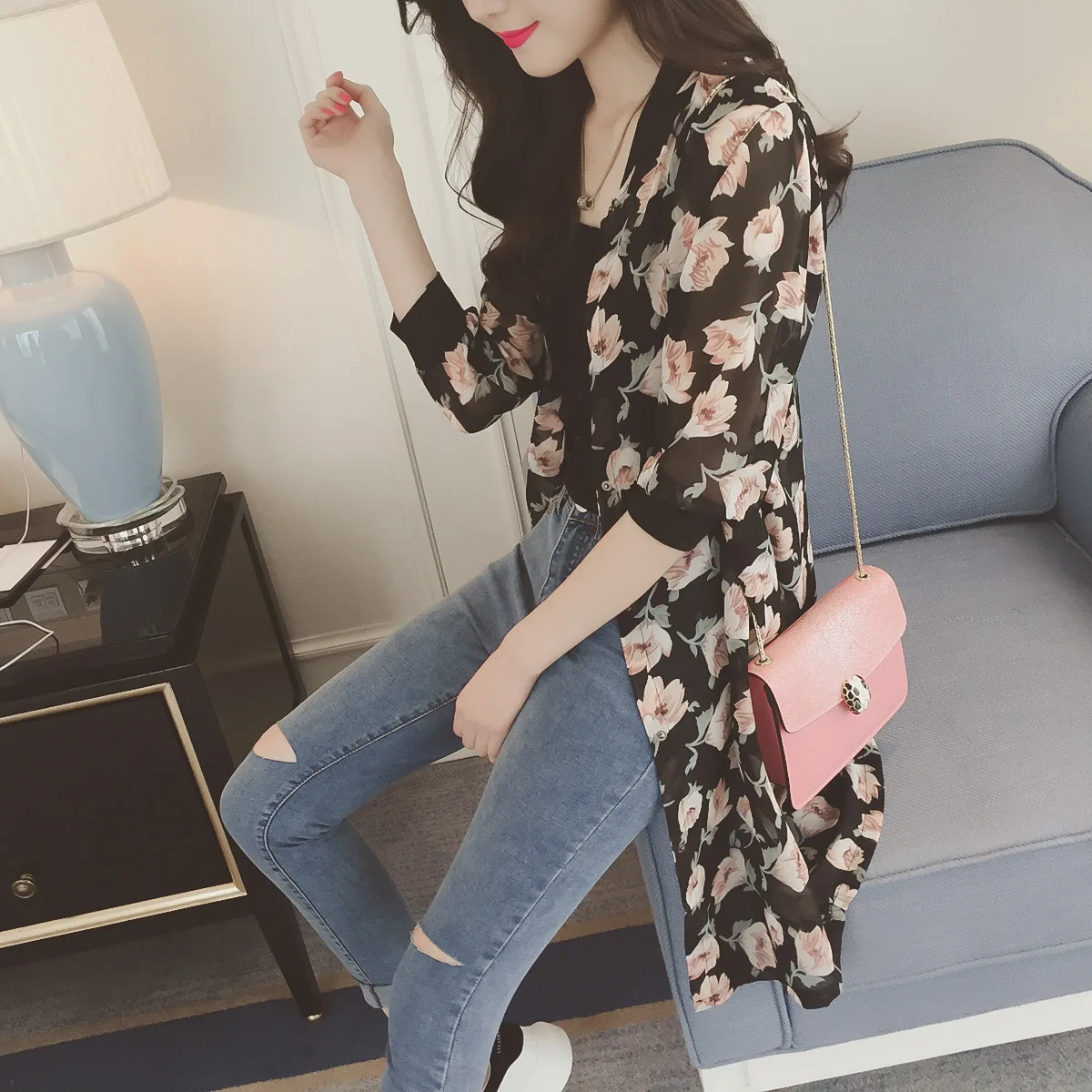 women long Chiffon blouse plus size tops Floral shirt lace top 2020 sumer new Three Quarter lantern Sleeve womens clothing
women long Chiffon blouse plus size tops Floral shirt lace top 2020 sumer new Three Quarter lantern Sleeve womens clothing