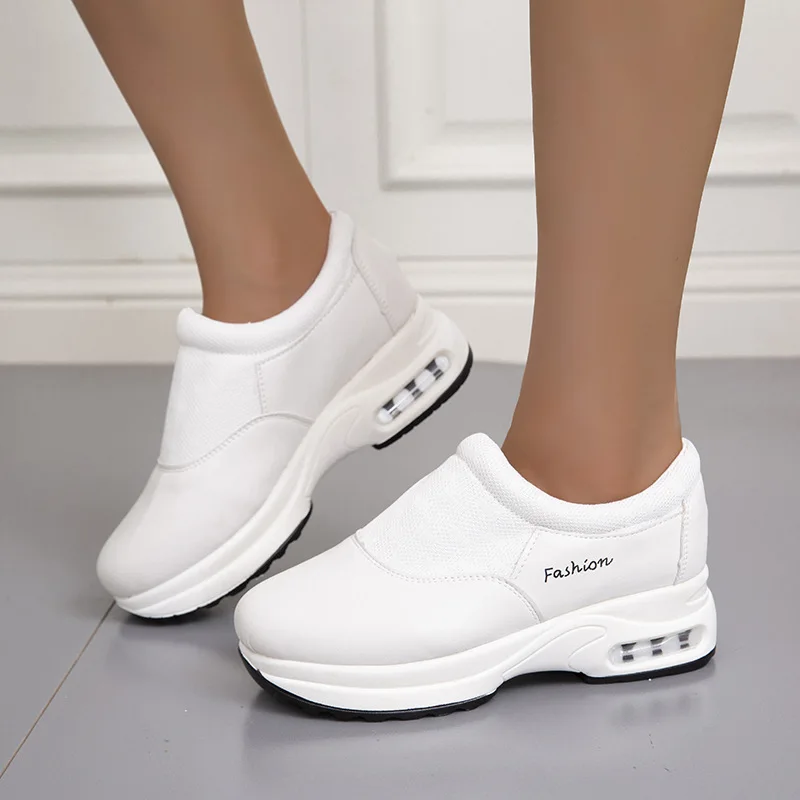Women Sneakers White Black Designer Shoes Woman Autumn Chunky Sneakers Fashion Light Dad Shoes Ladies Platform Footwear
Women Sneakers White Black Designer Shoes Woman Autumn Chunky Sneakers Fashion Light Dad Shoes Ladies Platform Footwear