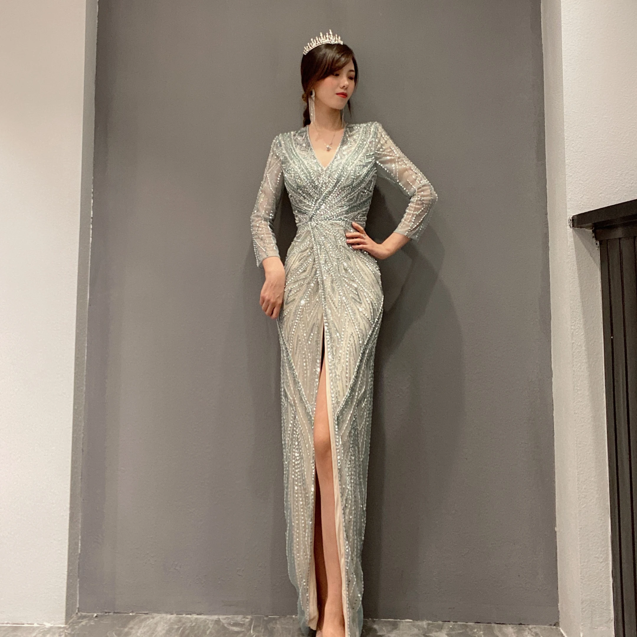 luxury celebrity Beaded mermaid wedding evening dress 2021 New style cocktail party Formal Women's dress Luxury tulle
luxury celebrity Beaded mermaid wedding evening dress 2021 New style cocktail party Formal Women's dress Luxury tulle