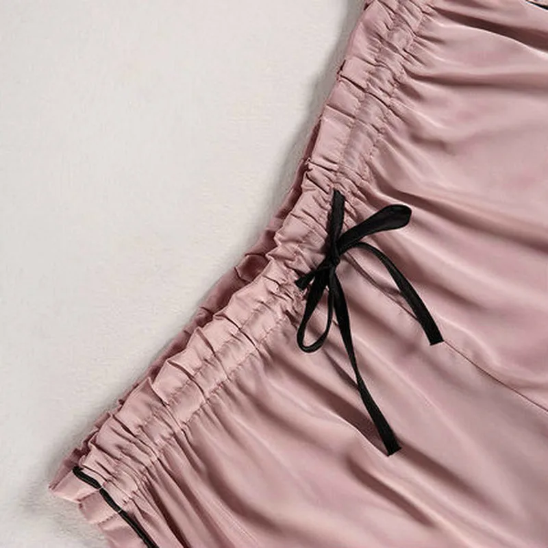 Silk Pajamas for Women Home Suit Heart Embroidered Pyjamas Pj Set Satin Nightwear Sleepwear Pijama Verano Mujer
Silk Pajamas for Women Home Suit Heart Embroidered Pyjamas Pj Set Satin Nightwear Sleepwear Pijama Verano Mujer