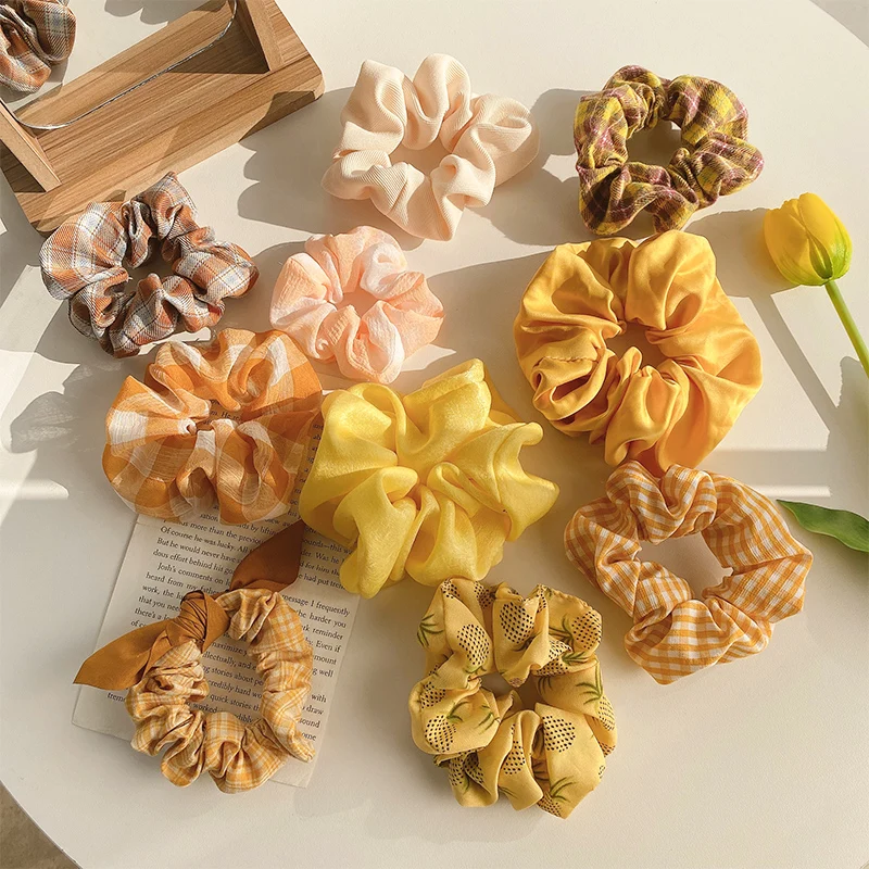 2021 Girl's Hair Ornament Net Red Ins Simple Headdress Yellow Pig's Large Intestine Hair Band Tie Hair Lovely Big Fat Intestine
2021 Girl's Hair Ornament Net Red Ins Simple Headdress Yellow Pig's Large Intestine Hair Band Tie Hair Lovely Big Fat Intestine