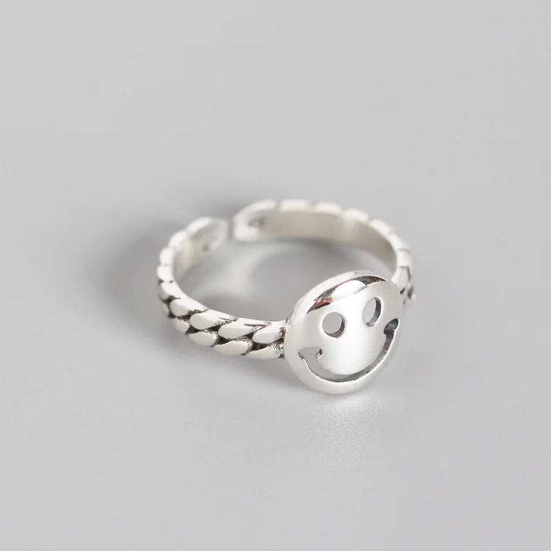 2021 New Japanese and Korean Geometric Smiley Face Tank Chain All Match Index Finger Ring Rings Female
2021 New Japanese and Korean Geometric Smiley Face Tank Chain All Match Index Finger Ring Rings Female