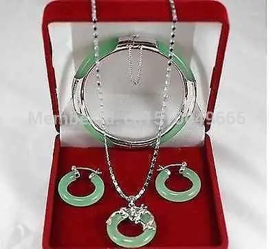 Hot sale GOOD SHIP>>>>>>Natural gree jade bracelet earrings silver dragon pendant necklace Set
Hot sale GOOD SHIP>>>>>>Natural gree jade bracelet earrings silver dragon pendant necklace Set