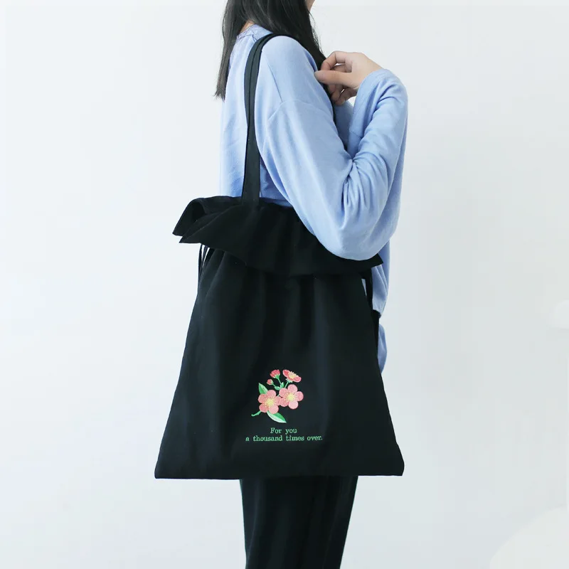 Factory Original Embroidery Canvas Flower Women Single Shoulder Literature And Cotton Tote Reusable Shopping Bag Made To Shopper
Factory Original Embroidery Canvas Flower Women Single Shoulder Literature And Cotton Tote Reusable Shopping Bag Made To Shopper