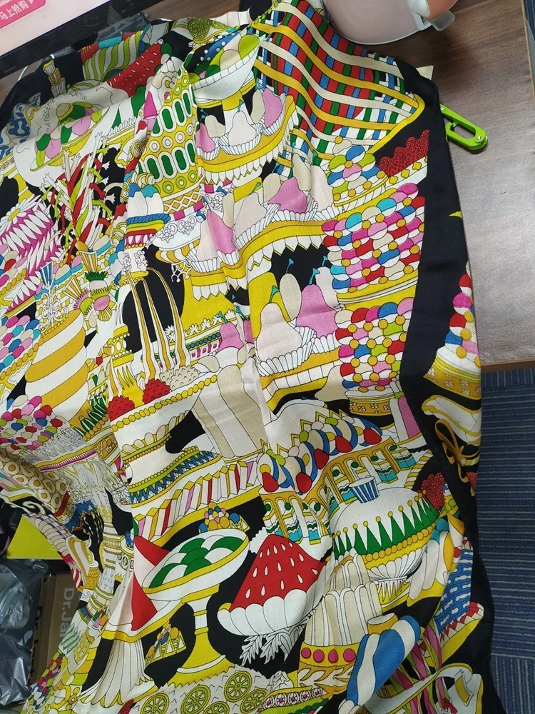 Шелковые накидки для шарфов, 132*132 см
Шелковые накидки для шарфов, 132*132 см