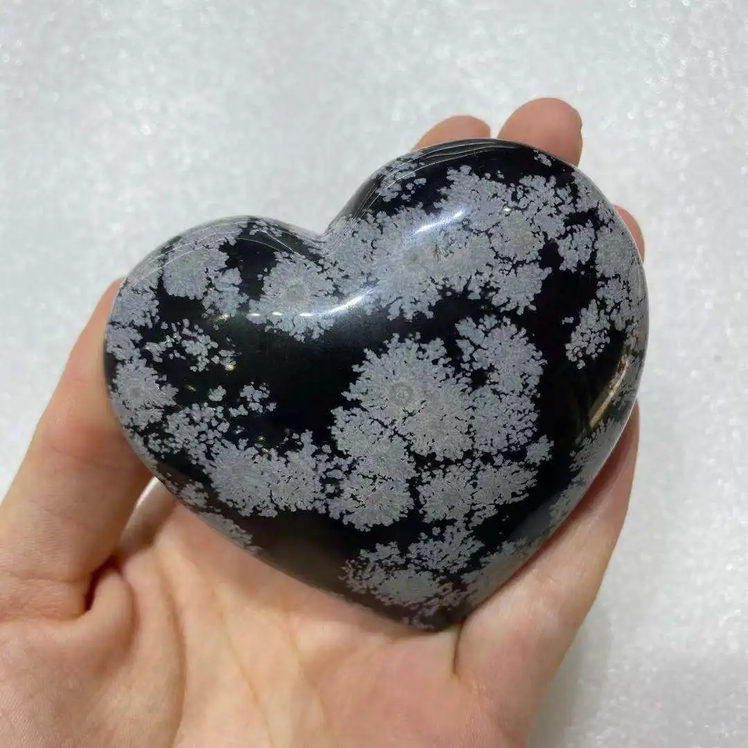 Natural snowflake obsidian crystal love aura healing home decoration room decoration energy gem gift
Natural snowflake obsidian crystal love aura healing home decoration room decoration energy gem gift