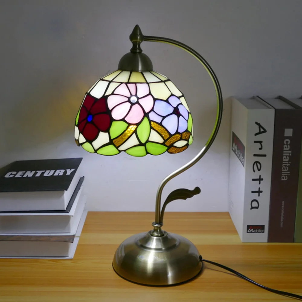 American Table Lamp Mediterranean Style Bar Cafe Table Lamp Stained Glass Bedside Lamp Living Room Dining Room Decorative Lamp
American Table Lamp Mediterranean Style Bar Cafe Table Lamp Stained Glass Bedside Lamp Living Room Dining Room Decorative Lamp