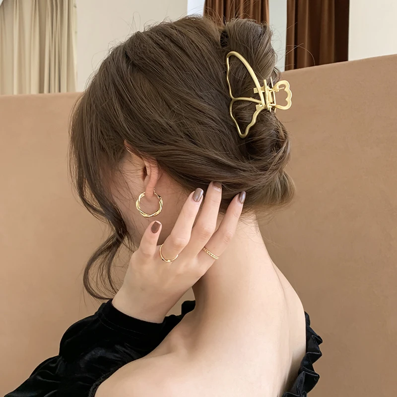 Woman Butterfly Metal Pearl Hair Claws Hair Accessories Chic Barrettes Hair Clip Ladies Hairgrip Headwear Girls Ornaments Crab
Woman Butterfly Metal Pearl Hair Claws Hair Accessories Chic Barrettes Hair Clip Ladies Hairgrip Headwear Girls Ornaments Crab