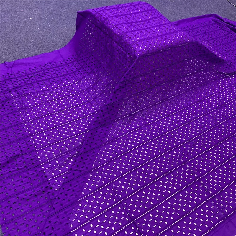 5 Yard Swiss Fabric 2021 Latest Heavy Beaded Embroidery African 100% Cotton Voile Lace Popular Dubai Style For wedding Party 4L4
5 Yard Swiss Fabric 2021 Latest Heavy Beaded Embroidery African 100% Cotton Voile Lace Popular Dubai Style For wedding Party 4L4