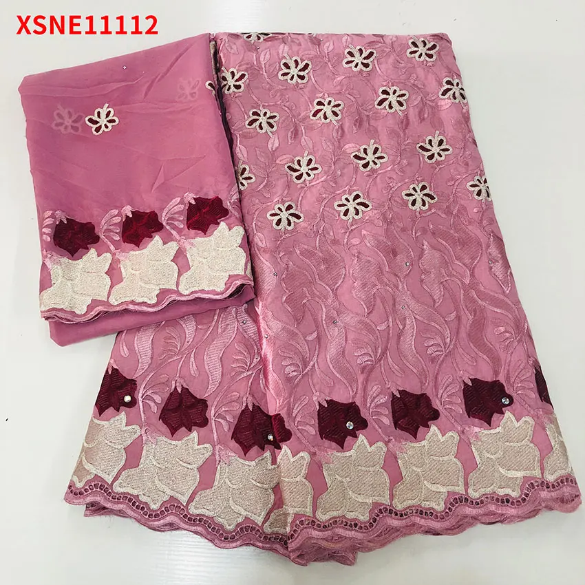 Wonderful African Swiss Cotton Lace Nigerian Shining Breathable Wedding Fabric 5+2 Yards/Lot XSNE11112A
Wonderful African Swiss Cotton Lace Nigerian Shining Breathable Wedding Fabric 5+2 Yards/Lot XSNE11112A