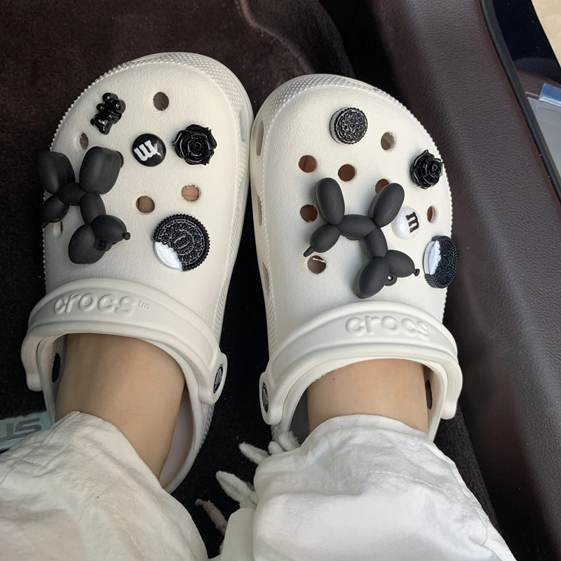 Lovely Croc Charms Creative Charms for Crocs DIY Cartoon 3D Balloon Dog Croc Charms Designer Cool Shoe Buckle for Girls Gift
Lovely Croc Charms Creative Charms for Crocs DIY Cartoon 3D Balloon Dog Croc Charms Designer Cool Shoe Buckle for Girls Gift