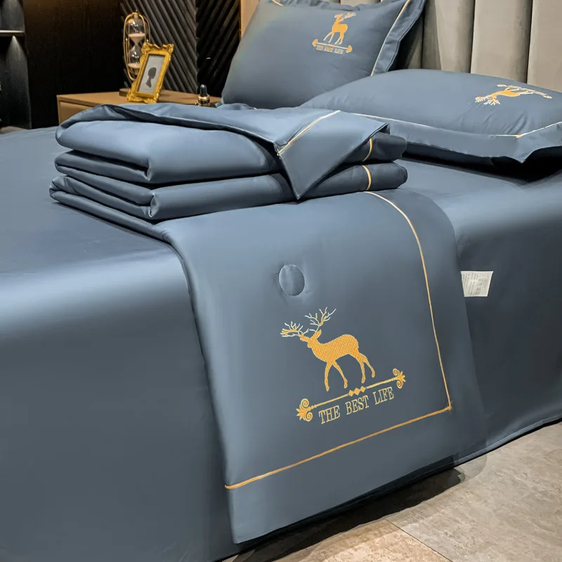 2021 hot salelight luxury silk embroidery breathable comfortable spring summer thin quilt king queen twinHome Textiles Suitable
2021 hot salelight luxury silk embroidery breathable comfortable spring summer thin quilt king queen twinHome Textiles Suitable