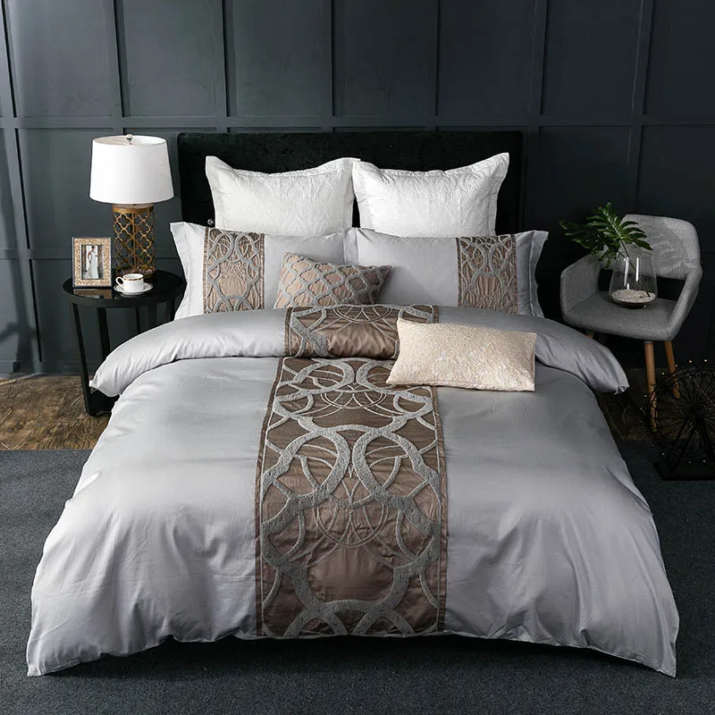 Grey white Bed Sheet Pillowcase Duvet cover set Luxury 60S Egyptian cotton queen king double size Bedding set Bed linen
Grey white Bed Sheet Pillowcase Duvet cover set Luxury 60S Egyptian cotton queen king double size Bedding set Bed linen