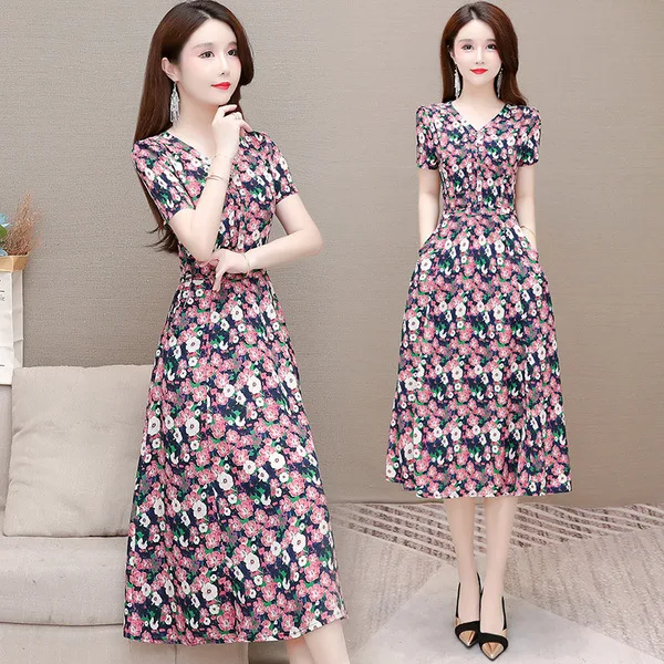 Floral Dress Women's Fashion 
Floral Dress Women's Fashion