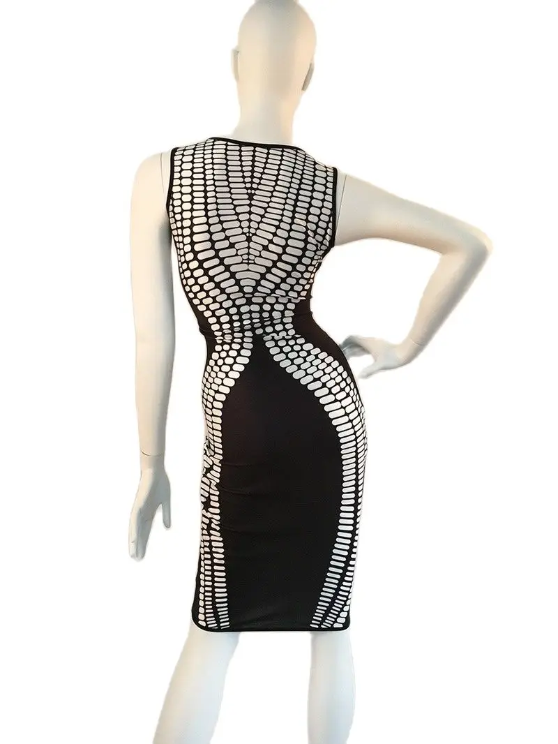 Fashion Women's Clothing Sexy Printing Slim Sexy Buttocks Skirt 
Fashion Women's Clothing Sexy Printing Slim Sexy Buttocks Skirt