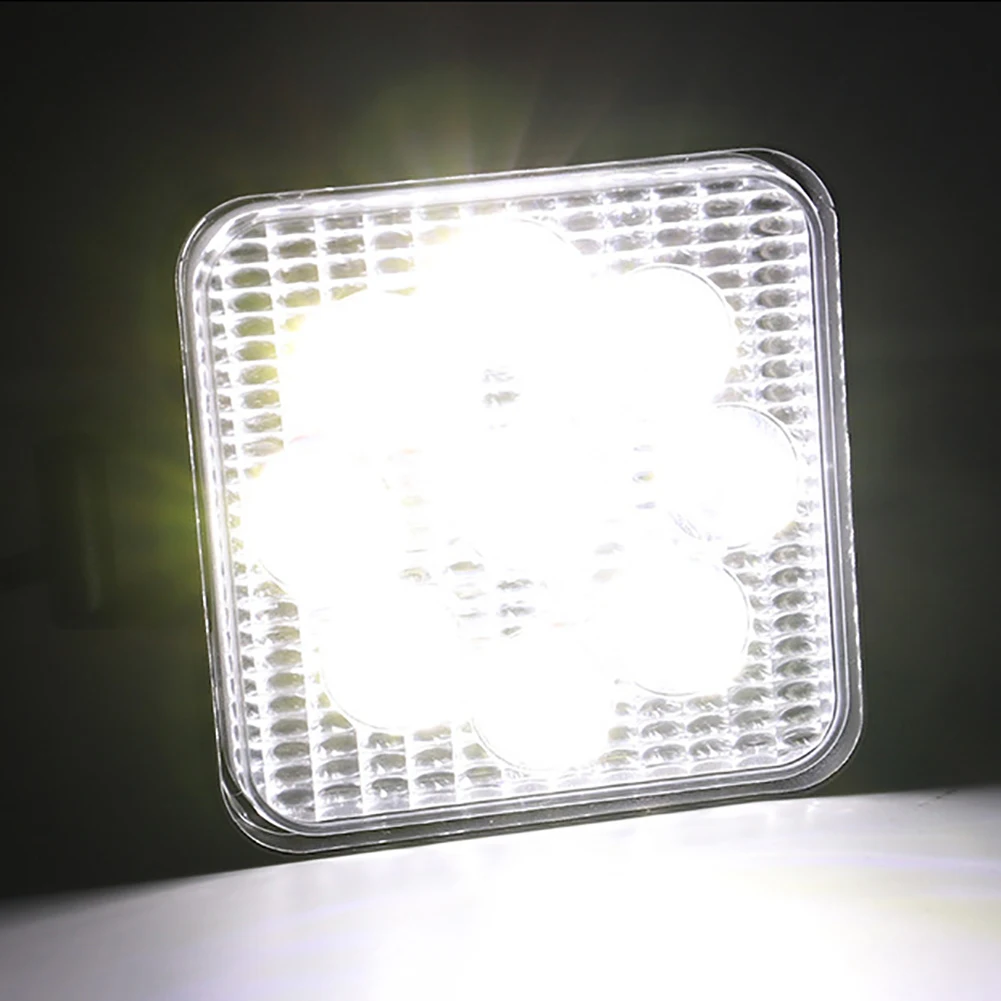 2021 Universal 9 LED Lamp Car Work Light 6000k 27W 4x4 Bar Light For Offroad SUV ATV Tractor Boat Trucks Excavator Roof Light 
2021 Universal 9 LED Lamp Car Work Light 6000k 27W 4x4 Bar Light For Offroad SUV ATV Tractor Boat Trucks Excavator Roof Light