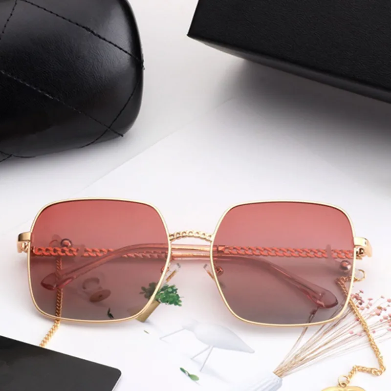 2020 New fashion square sunglasses with chain women sun glasses luxury brand designer UV400 Oculos Gafas sunglasses chains
2020 New fashion square sunglasses with chain women sun glasses luxury brand designer UV400 Oculos Gafas sunglasses chains