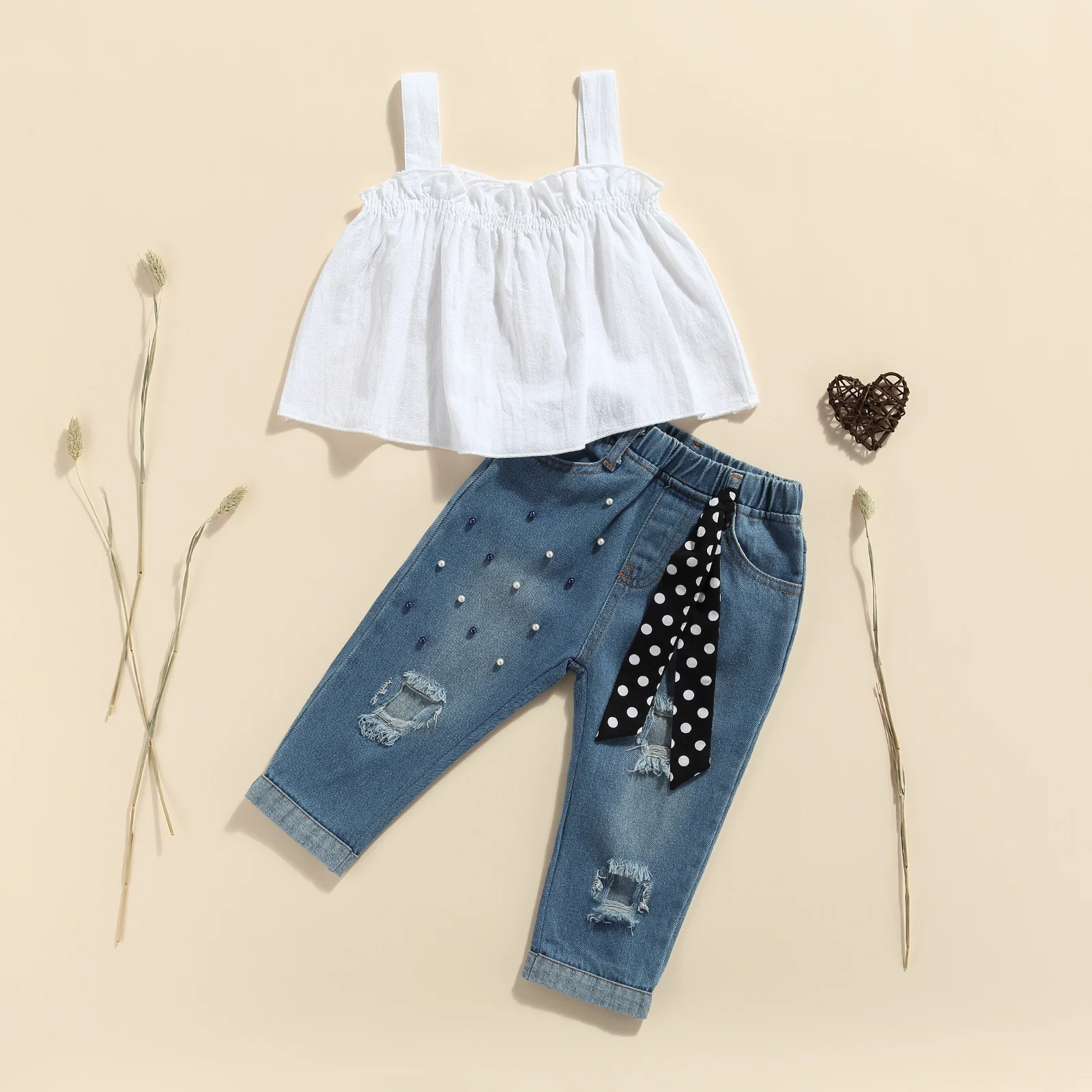 2021 2 Pieces Kids Suit Set, Solid Color Sleeveless Tops+ Ripped Jeans with Dots Strap for Toddler, 2-7 Years
2021 2 Pieces Kids Suit Set, Solid Color Sleeveless Tops+ Ripped Jeans with Dots Strap for Toddler, 2-7 Years