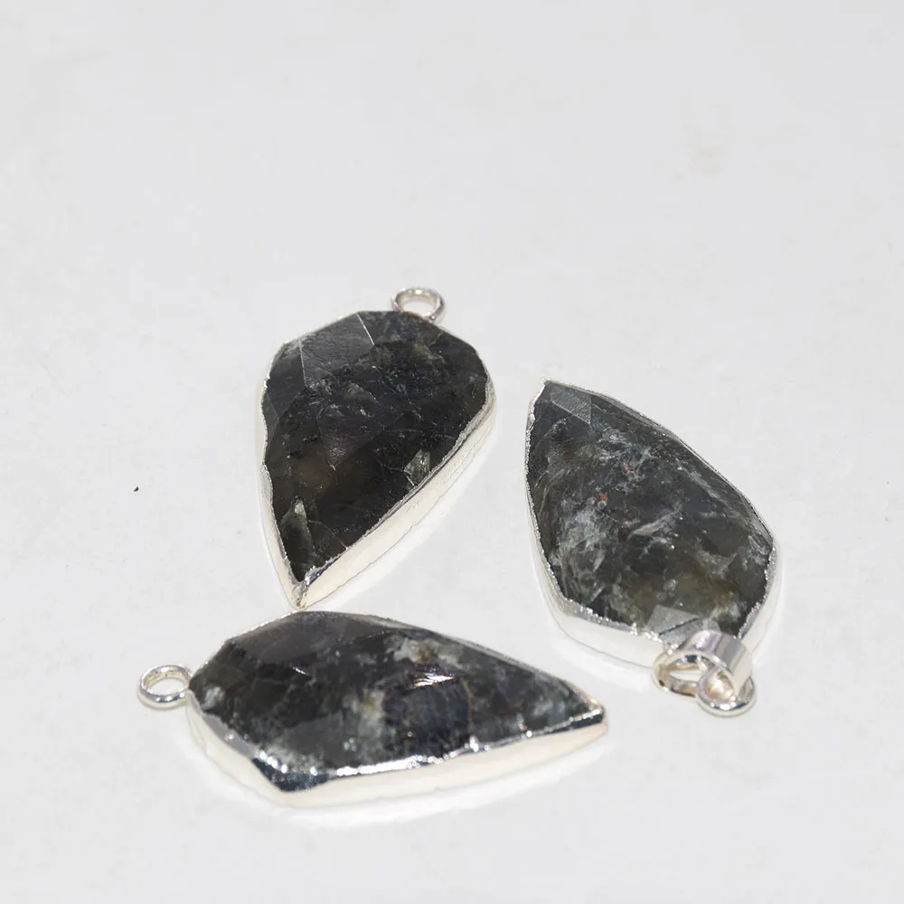 Модные ювелирные изделия, подвеска из натурального Лабрадорита, изготовление ювелирных изделий, 2020 подвеска в виде капли воды с блестящим драгоценным камнем для женщин в качестве подарка
Модные ювелирные изделия, подвеска из натурального Лабрадорита, изготовление ювелирных изделий, 2020 подвеска в виде капли воды с блестящим драгоценным камнем для женщин в качестве подарка