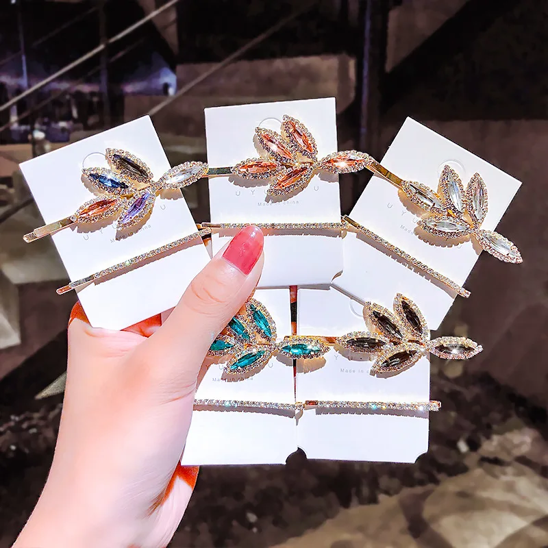 2PCS Simple Cubic Iron Oxide Stone Hairpin Girl Hair Claw Geometric Hairpin Heart-shaped Crystal Hairpin Female Hair Accessories
2PCS Simple Cubic Iron Oxide Stone Hairpin Girl Hair Claw Geometric Hairpin Heart-shaped Crystal Hairpin Female Hair Accessories