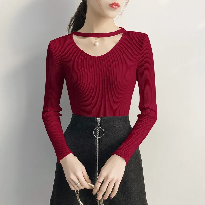 Simple Casual Solid V-neck Knit Bottoming Top Slim Sexy Pearl Decoration Women's Sweater
Simple Casual Solid V-neck Knit Bottoming Top Slim Sexy Pearl Decoration Women's Sweater