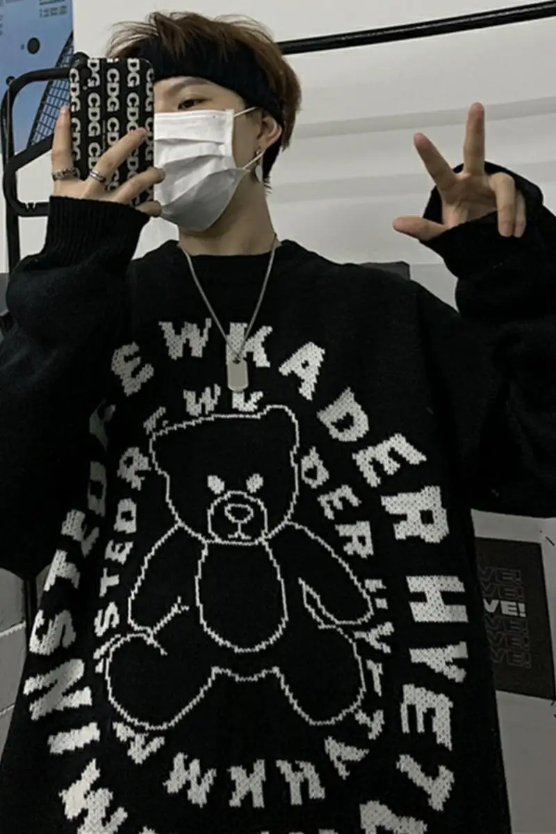 Korean style lazy retro bear letter Jacquard knitted round neck sweater for men and women
Korean style lazy retro bear letter Jacquard knitted round neck sweater for men and women
