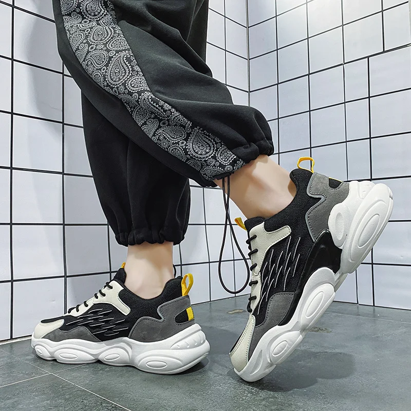 Spring New Men's Sports Breathable Soft Sole Casual Shoes Lace-up Non-slip Comfortable Running Shoes Fish Scales Pattern 
Spring New Men's Sports Breathable Soft Sole Casual Shoes Lace-up Non-slip Comfortable Running Shoes Fish Scales Pattern