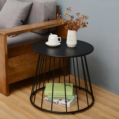 60 Simple modern wrought iron gold side coffee table Nordic small table coffee table creative round corner several bedside table 
60 Simple modern wrought iron gold side coffee table Nordic small table coffee table creative round corner several bedside table