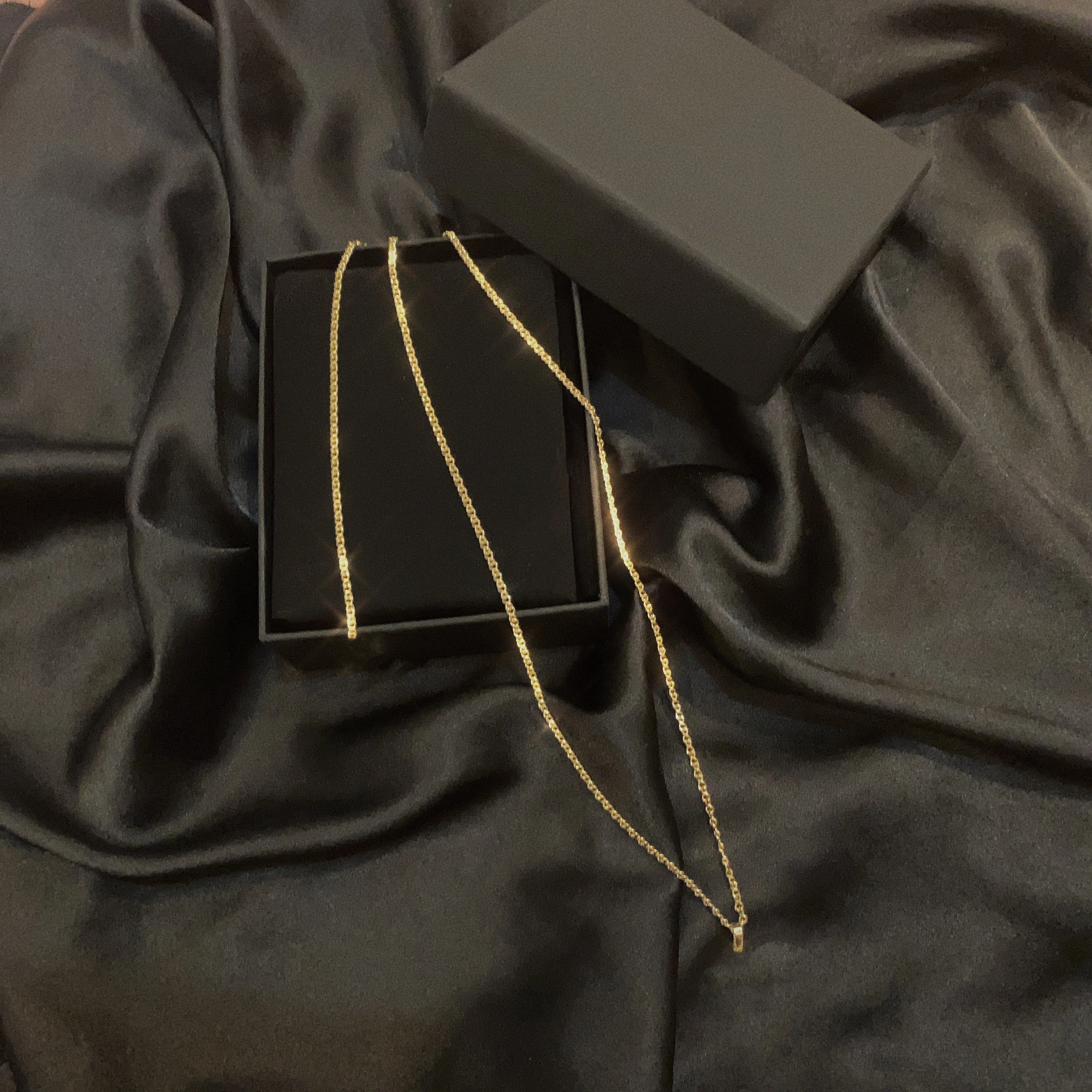 Popular Original Fashion Brand Women Female Jewelry Necklace Summer Collier Femme Quality Luxury Rose Chain Choker Logo Gift
Popular Original Fashion Brand Women Female Jewelry Necklace Summer Collier Femme Quality Luxury Rose Chain Choker Logo Gift