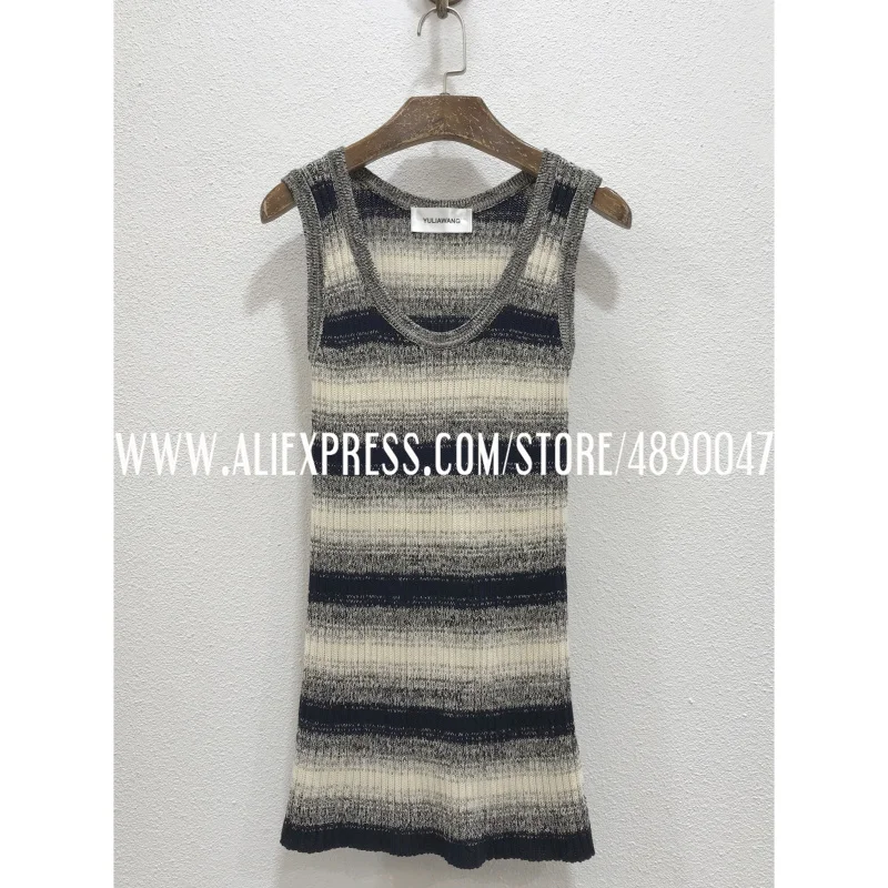Gradient color striped knit vest fashionable versatile basic sleeveless knit top high quality women's stretch knit sleeveless
Gradient color striped knit vest fashionable versatile basic sleeveless knit top high quality women's stretch knit sleeveless