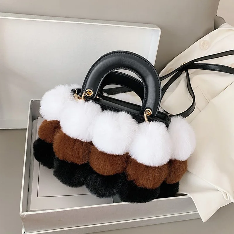 Plush Wallet Small Ball Stitching Ladies Messenger Bag Cute Design 2022 Winter Women Shoulder Bag Handbag Many Colors
Plush Wallet Small Ball Stitching Ladies Messenger Bag Cute Design 2022 Winter Women Shoulder Bag Handbag Many Colors