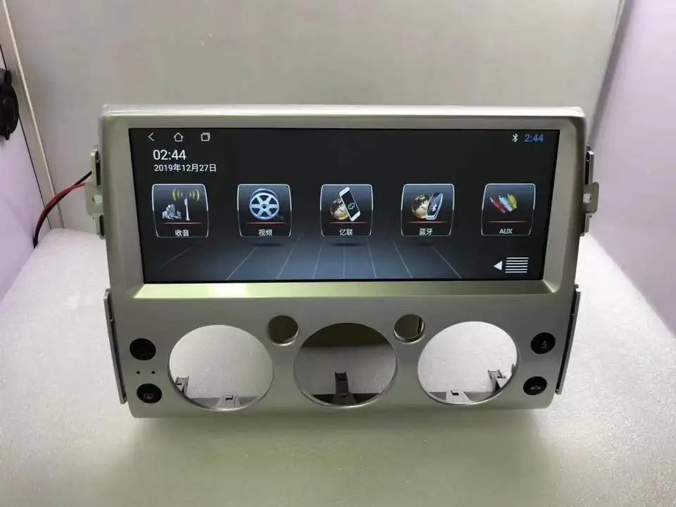Автомобильная стереосистема для Toyota Land cruiser FJ 2013, сенсорный экран Android, GPS, автомобильный мультимедийный приемник, мультимедийный плеер
Автомобильная стереосистема для Toyota Land cruiser FJ 2013, сенсорный экран Android, GPS, автомобильный мультимедийный приемник, мультимедийный плеер