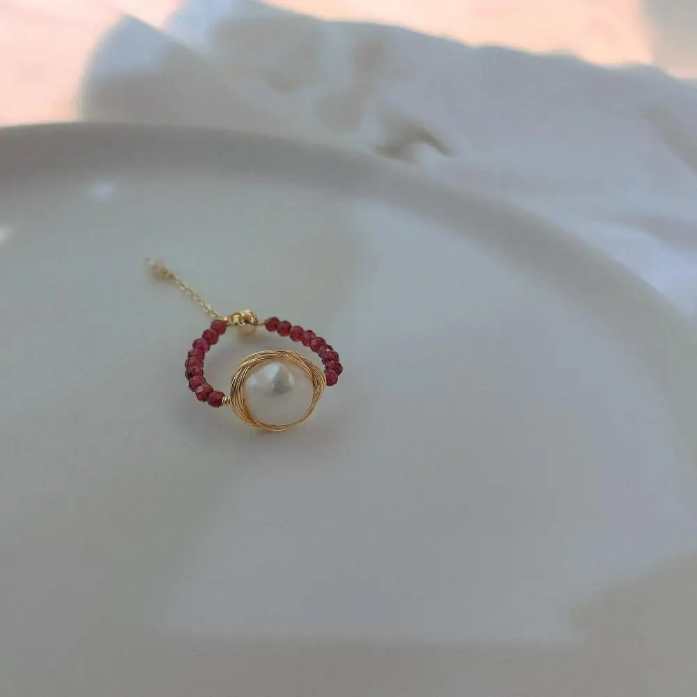 Clear Garnet Pearl Ring Elegant Temperament Personality Freshwater Pearl Rings For Women Anniversary Brithday Party Gift
Clear Garnet Pearl Ring Elegant Temperament Personality Freshwater Pearl Rings For Women Anniversary Brithday Party Gift