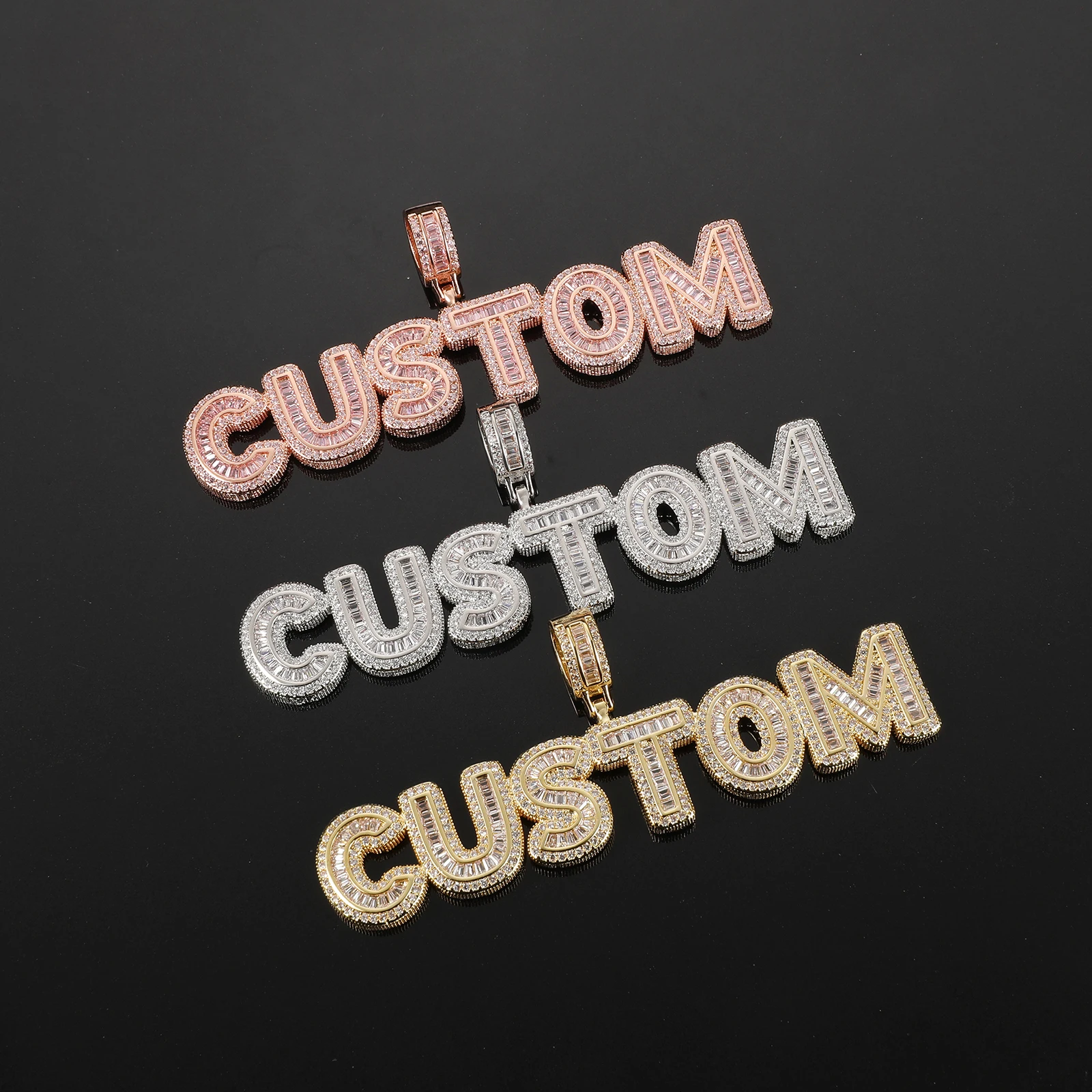 Hip Hop Custom Baguette Iced Out Cubic Zircon Name Letters Pendants Necklace Customized Personized Men Rope Chain Jewelry
Hip Hop Custom Baguette Iced Out Cubic Zircon Name Letters Pendants Necklace Customized Personized Men Rope Chain Jewelry