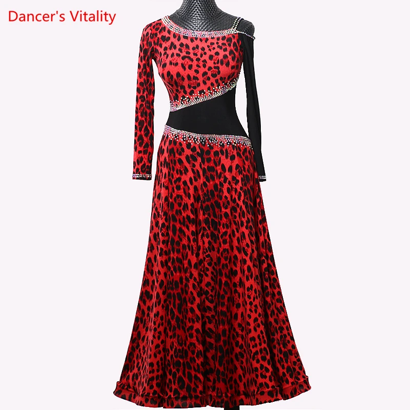 Modern Dance Competition Clothes Female Adult Big Swing Elegant Dress High-end Custom Waltz Ballroom Dance Costumes Dance Wear
Modern Dance Competition Clothes Female Adult Big Swing Elegant Dress High-end Custom Waltz Ballroom Dance Costumes Dance Wear