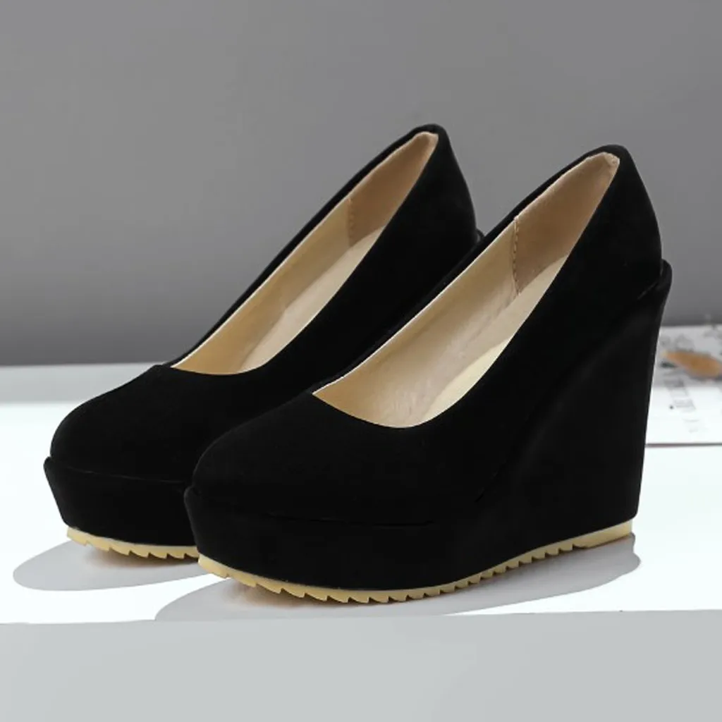High Heel Shoes Women Hot Sale Wedges Sneaker Designer Casual Woman Wedges sapato feminino Female Soft Flock Slip on Shoes 35-43
High Heel Shoes Women Hot Sale Wedges Sneaker Designer Casual Woman Wedges sapato feminino Female Soft Flock Slip on Shoes 35-43
