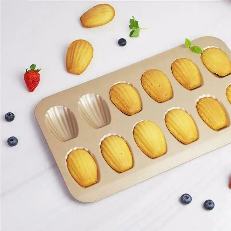12 Hole Cupcake Baking Tray Nonstick Cake Baking Mold Muffin Tray Carbon Steel Biscuit Baking Pan Kitchen Accessories Bakeware
12 Hole Cupcake Baking Tray Nonstick Cake Baking Mold Muffin Tray Carbon Steel Biscuit Baking Pan Kitchen Accessories Bakeware