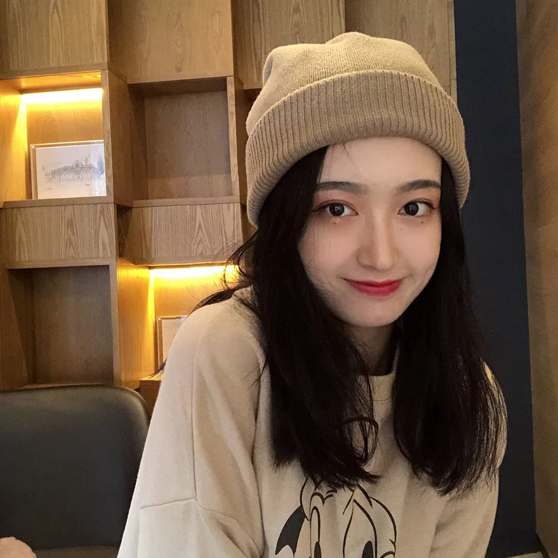 Hat women's winter havers Korean cotton cap wild cap Korean version of the day black moon knit hat autumn and winter
Hat women's winter havers Korean cotton cap wild cap Korean version of the day black moon knit hat autumn and winter