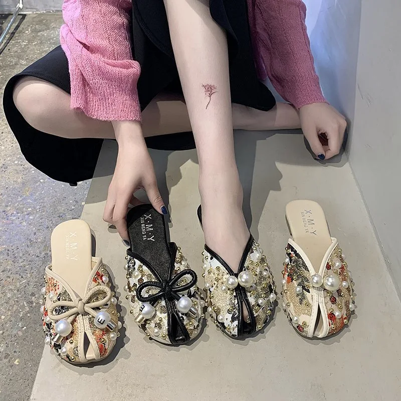 Flat Shoes Female Slippers Casual Loafers Slides String Bead Cover Toe Butterfly-Knot Slipers Women Luxury 2021 Soft Fashion Bon 
Flat Shoes Female Slippers Casual Loafers Slides String Bead Cover Toe Butterfly-Knot Slipers Women Luxury 2021 Soft Fashion Bon