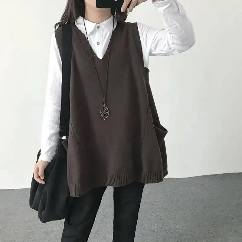 Loose and thin large size fat mm200kg sweater waistcoat women's Knitted Vest Changchun autumn Korean V-neck shoulder
Loose and thin large size fat mm200kg sweater waistcoat women's Knitted Vest Changchun autumn Korean V-neck shoulder