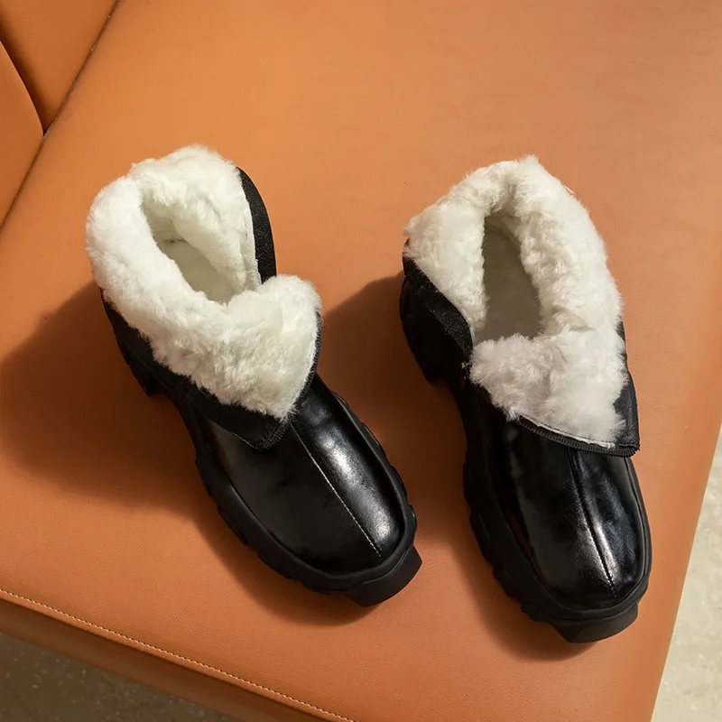 brand short boots ladies snow boots quality suede leather fur snow boots winter warm wool women ankle boots platform shoes woman
brand short boots ladies snow boots quality suede leather fur snow boots winter warm wool women ankle boots platform shoes woman
