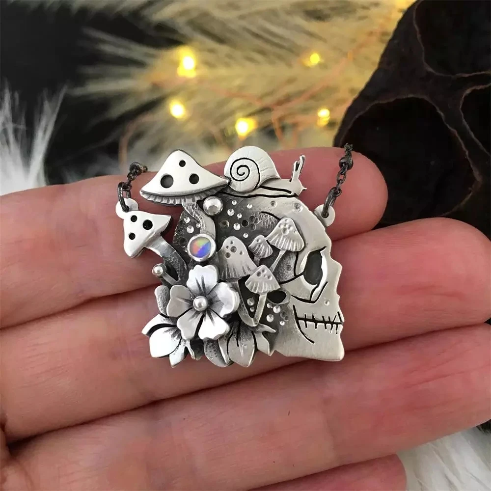 Flower Skull Pendant Necklaces For Women Men Silver Plated Chokers Necklace Trendy Party Jewelry Statement Necklace
Flower Skull Pendant Necklaces For Women Men Silver Plated Chokers Necklace Trendy Party Jewelry Statement Necklace