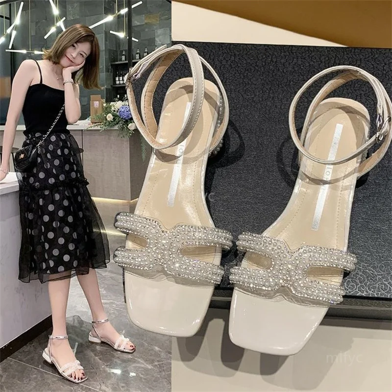 Sandals 2021 new female fashion all-match net red temperament open toe word with pearl thick heel high heels sandals for women
Sandals 2021 new female fashion all-match net red temperament open toe word with pearl thick heel high heels sandals for women