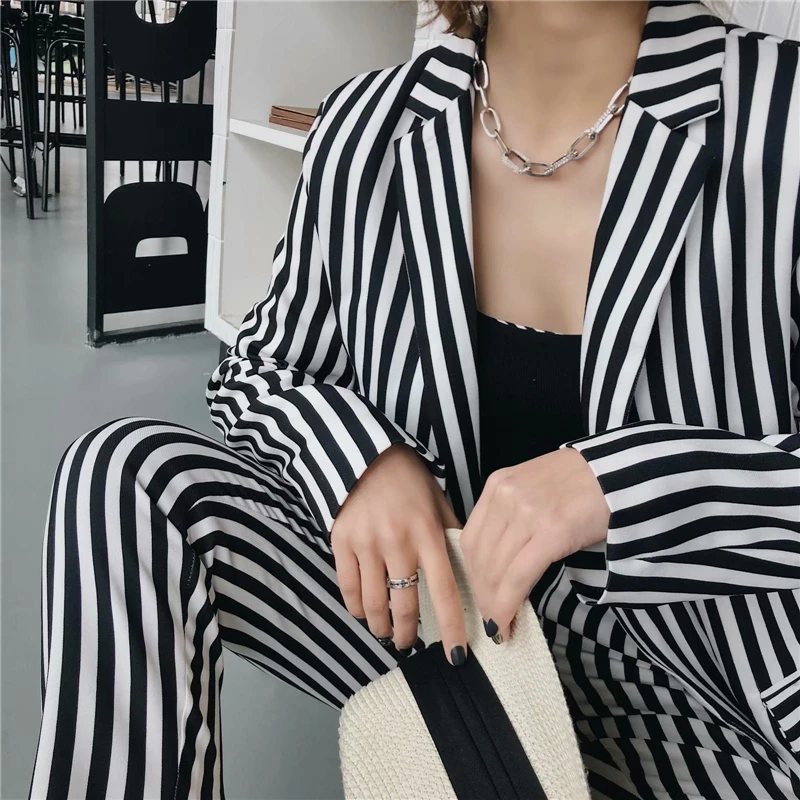 TMODA743 Za Women 2021 Spring Summer New Long Sleeve Blazer Color Contrast Striped Lapel Temperament Women's Suit Jacket
TMODA743 Za Women 2021 Spring Summer New Long Sleeve Blazer Color Contrast Striped Lapel Temperament Women's Suit Jacket