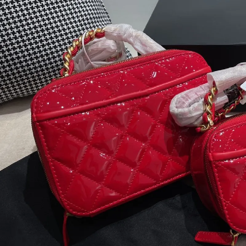 2021 autumn and winter fashion new simple and versatile mini one-shoulder portable messenger bag storage bag
2021 autumn and winter fashion new simple and versatile mini one-shoulder portable messenger bag storage bag