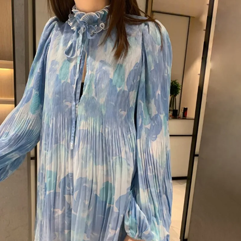 2020 New Pleated Women Mini Dress Laides Sweet Lantern Sleeves Lace-up Collar Ruffle Loose Holiday Rendering Print Short Dresses
2020 New Pleated Women Mini Dress Laides Sweet Lantern Sleeves Lace-up Collar Ruffle Loose Holiday Rendering Print Short Dresses