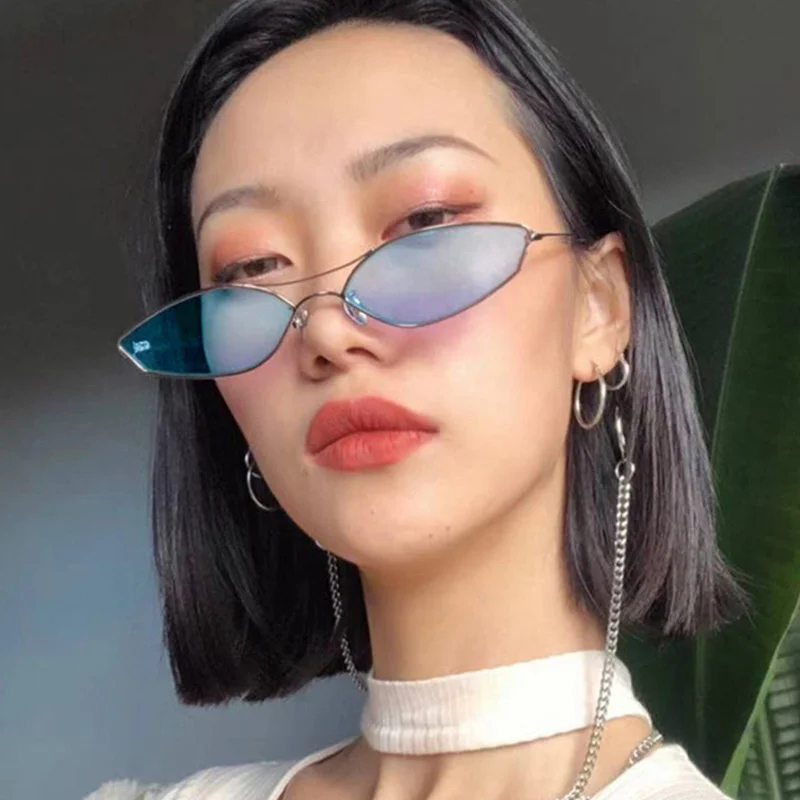 Fashion Irregular Sunglasses Women Retro Metal Double Beam Wild Eyeglasses Polygonal Ocean Glasses
Fashion Irregular Sunglasses Women Retro Metal Double Beam Wild Eyeglasses Polygonal Ocean Glasses
